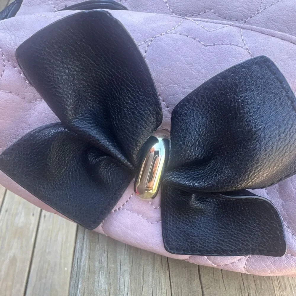 BETSEY JOHNSON Quilted Heart Blush Cosmetic Case PU Leather SEE PICS